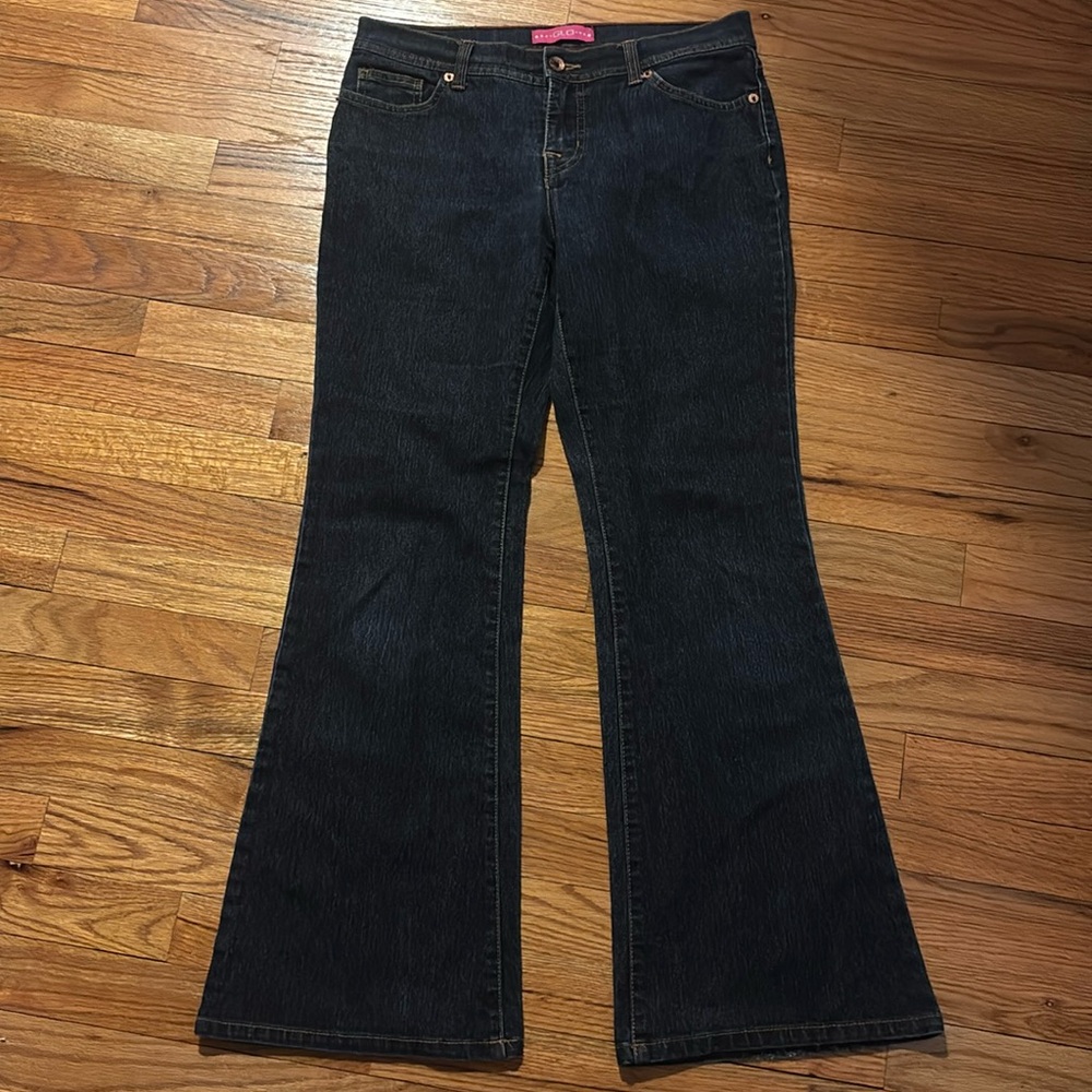 Juniors Flared Leg GLO Jeans